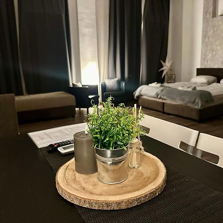 Benvenuto Apartman Hotel บูดาเปสต์ ภายนอก รูปภาพ