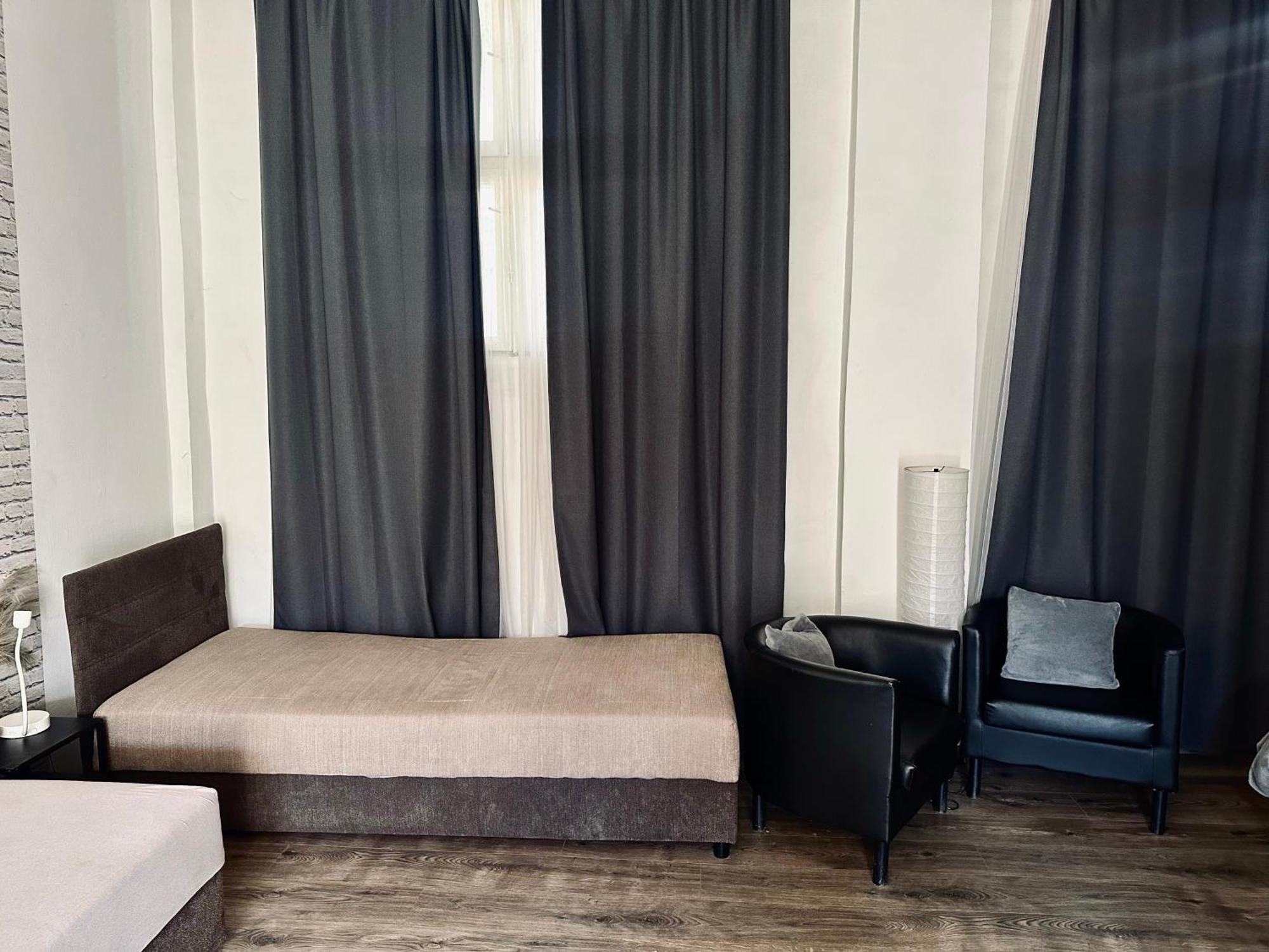 Benvenuto Apartman Hotel บูดาเปสต์ ภายนอก รูปภาพ